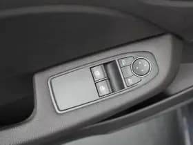 Renault Clio thumbnail 25