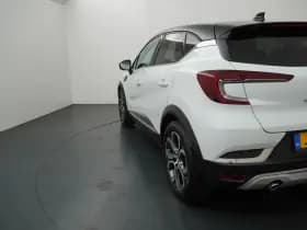 Renault Captur thumbnail 34