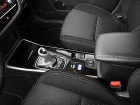 Mitsubishi Outlander thumbnail 12