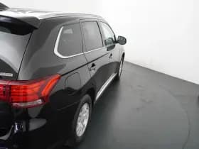 Mitsubishi Outlander thumbnail 39
