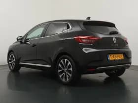 Renault Clio thumbnail 3