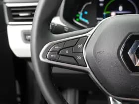 Renault Clio thumbnail 23