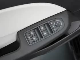 Renault Clio thumbnail 26