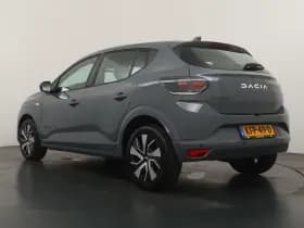 Dacia Sandero thumbnail 3