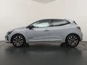 Renault Clio thumbnail 2