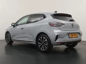 Renault Clio thumbnail 3