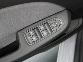 Renault Clio thumbnail 26