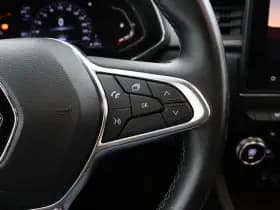 Renault Captur thumbnail 24