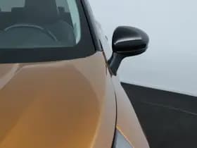 Renault Captur thumbnail 34