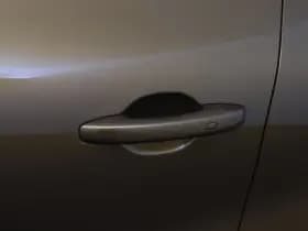 Renault Captur thumbnail 36