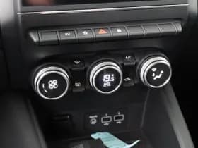 Renault Captur thumbnail 21
