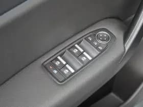 Renault Captur thumbnail 30