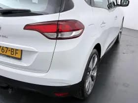 Renault Scénic thumbnail 36
