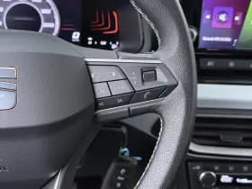 SEAT Arona thumbnail 24