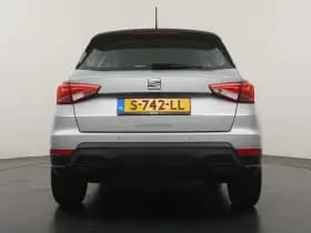 SEAT Arona thumbnail 4
