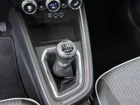 Renault Clio thumbnail 19