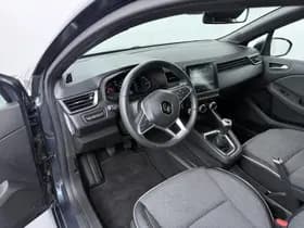 Renault Clio thumbnail 25
