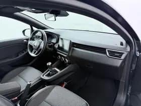 Renault Clio thumbnail 26