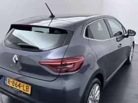 Renault Clio thumbnail 35