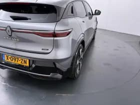 Renault Mégane E-Tech thumbnail 36