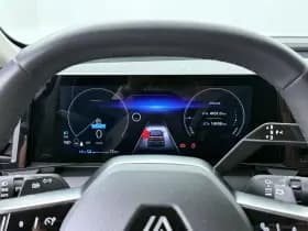 Renault Mégane E-Tech thumbnail 10