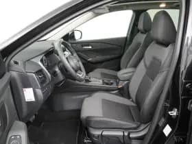 Nissan Qashqai thumbnail 13