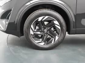 Nissan Qashqai thumbnail 16