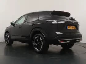 Nissan Qashqai thumbnail 3