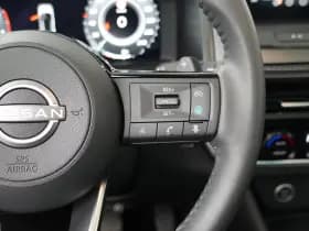 Nissan Qashqai thumbnail 24