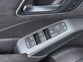 Nissan Qashqai thumbnail 24