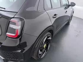 Abarth 600e thumbnail 39