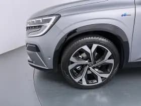 Renault Austral thumbnail 16