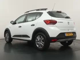 Dacia Sandero Stepway thumbnail 3