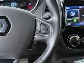 Renault Captur thumbnail 24