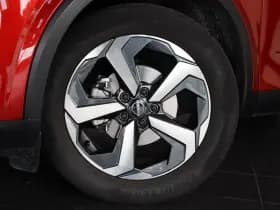 Nissan Qashqai thumbnail 16