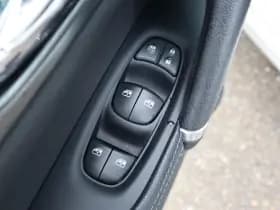 Nissan Qashqai thumbnail 25