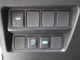 Nissan Qashqai thumbnail 27
