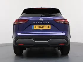 Nissan Qashqai thumbnail 4