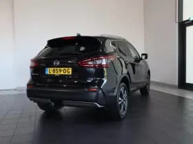 Nissan Qashqai thumbnail 3