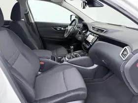 Nissan Qashqai thumbnail 23