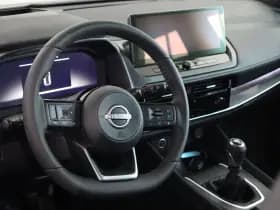 Nissan Qashqai thumbnail 23
