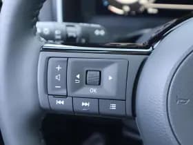 Nissan Qashqai thumbnail 32