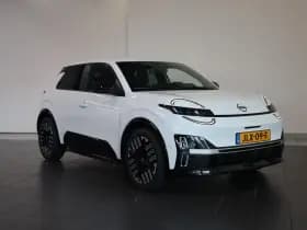 Nissan Micra thumbnail 12