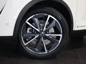 Nissan Qashqai thumbnail 16