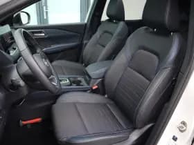 Nissan Qashqai thumbnail 23