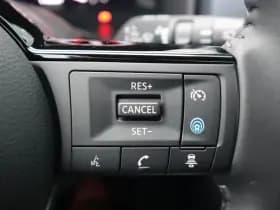 Nissan Qashqai thumbnail 30