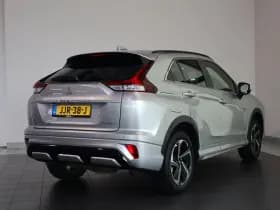 Mitsubishi Eclipse Cross thumbnail 3