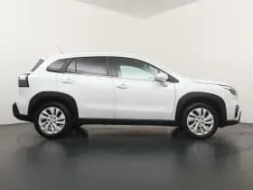 Suzuki S-Cross thumbnail 10