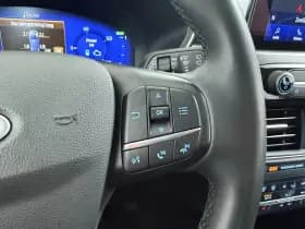 Ford Kuga thumbnail 22