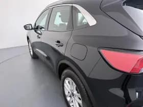 Ford Kuga thumbnail 33